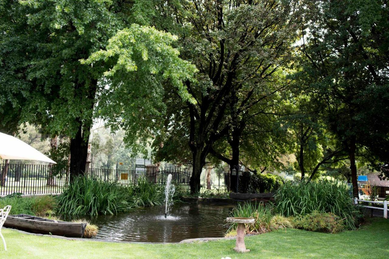 Greenfields Guesthouse & Restaurant Alberton Exteriör bild